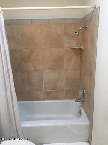 660 E River, Tucson, AZ 85704