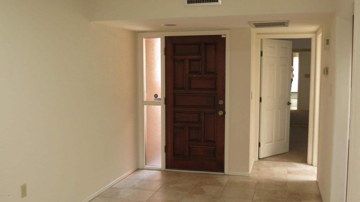 1704 W Dalehaven, Tucson, AZ 85704