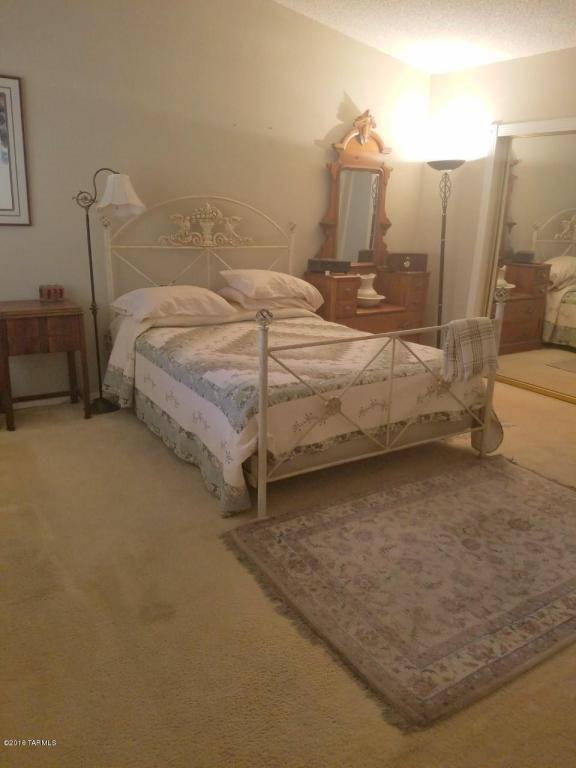 984 W Lyman, Tucson, AZ 85704