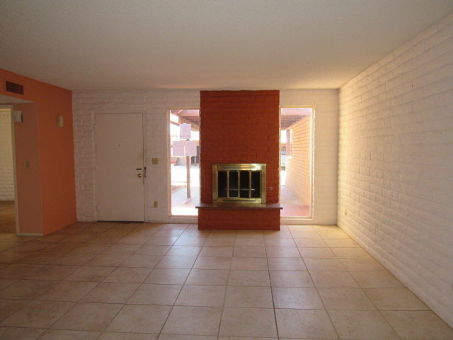 440 W Calle LinderoTucson, AZ, 85704Pima County