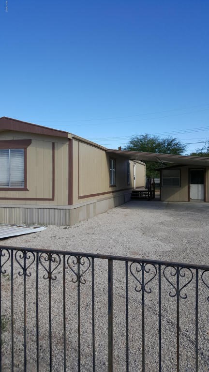 4664 N Iroquois Avenue, Tucson, AZ 85705