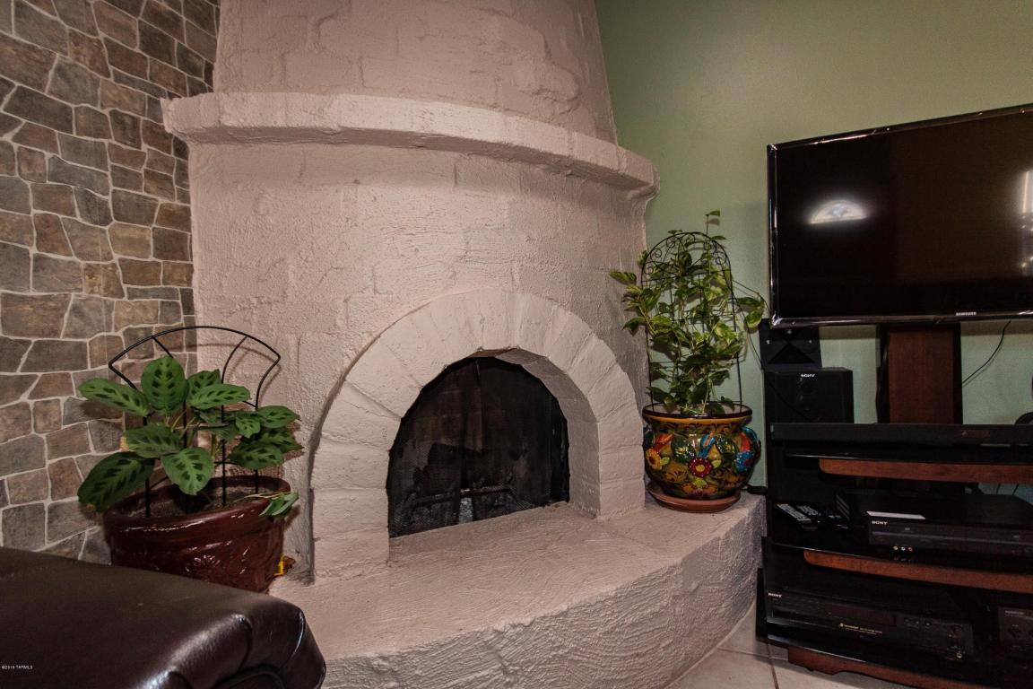 1917 W Record, Tucson, AZ 85705