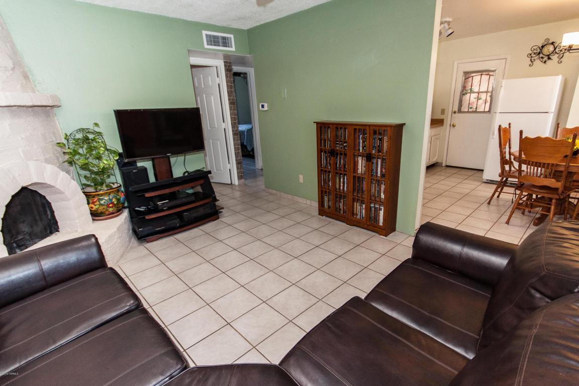 1917 W Record, Tucson, AZ 85705