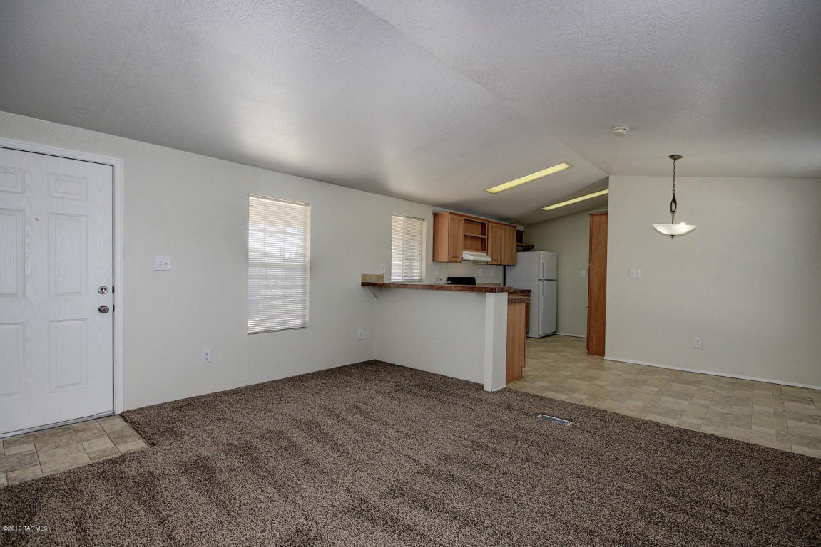 2825 W Sahara, Tucson, AZ 85705
