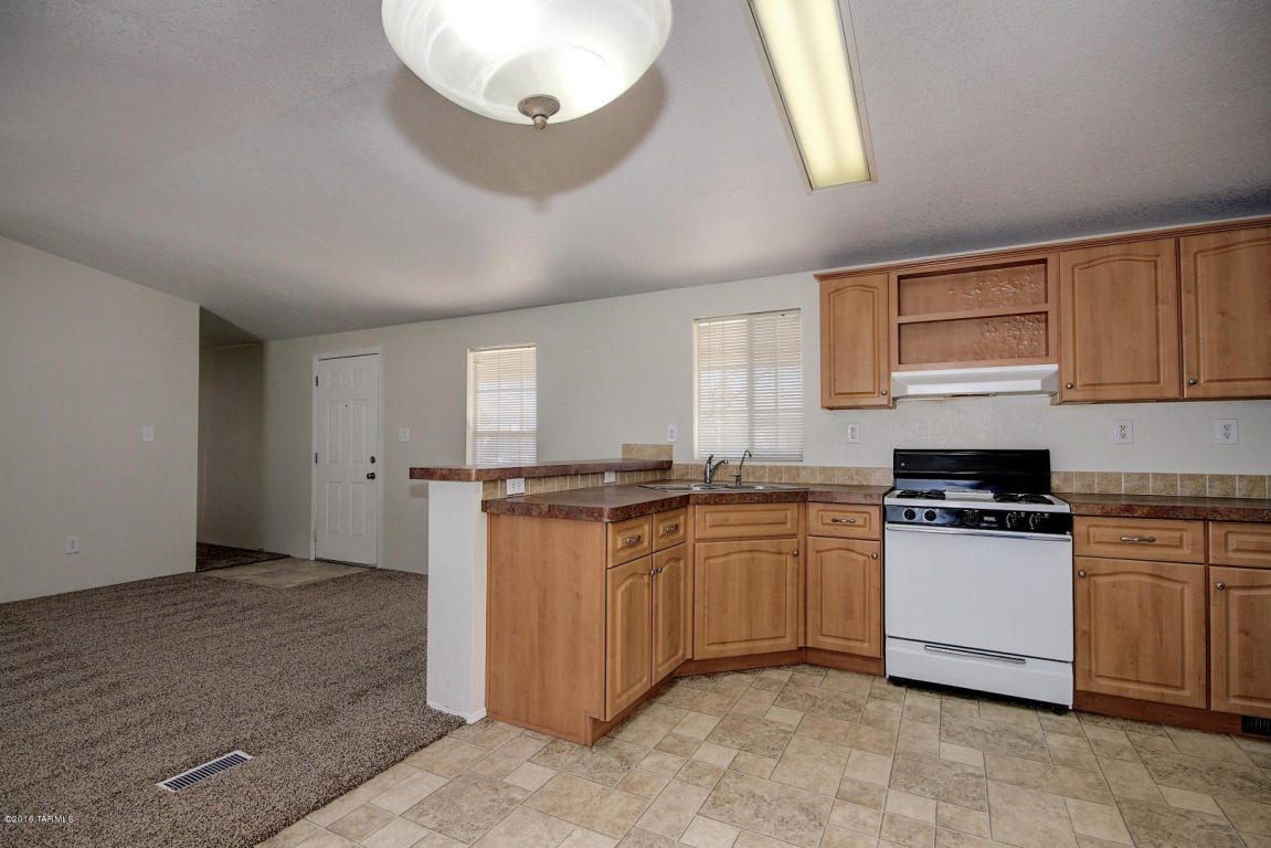 2825 W Sahara, Tucson, AZ 85705