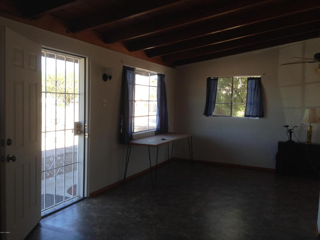1651 W Wetmore, Tucson, AZ 85705
