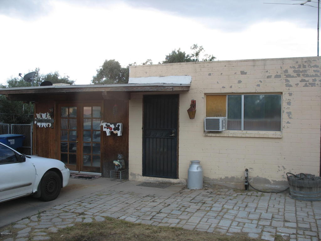 3325 N Los Altos, Tucson, AZ 85705