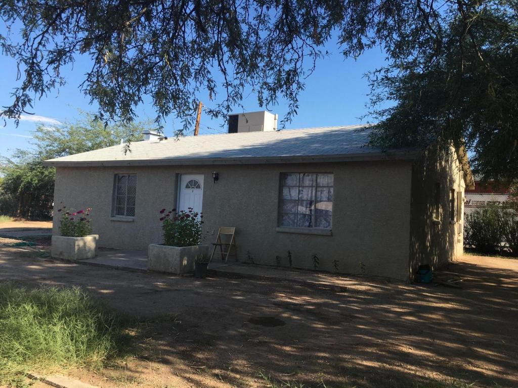 3363 N Stone, Tucson, AZ 85705