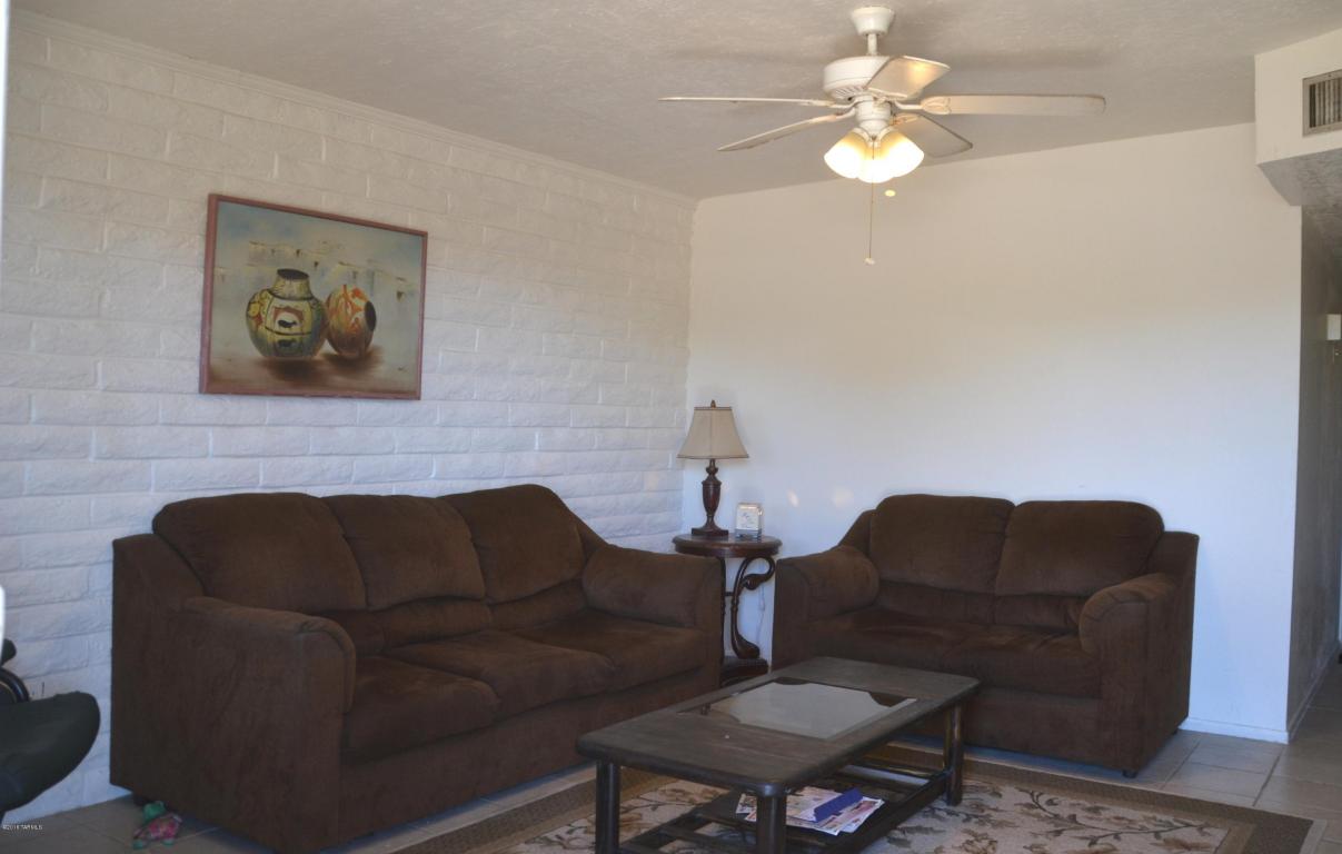 3922 N Palm Grove, Tucson, AZ 85705