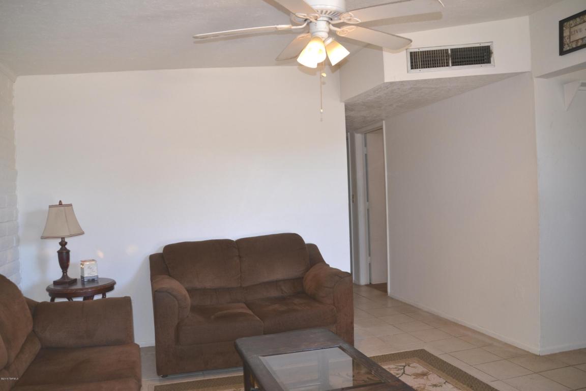 3922 N Palm Grove, Tucson, AZ 85705
