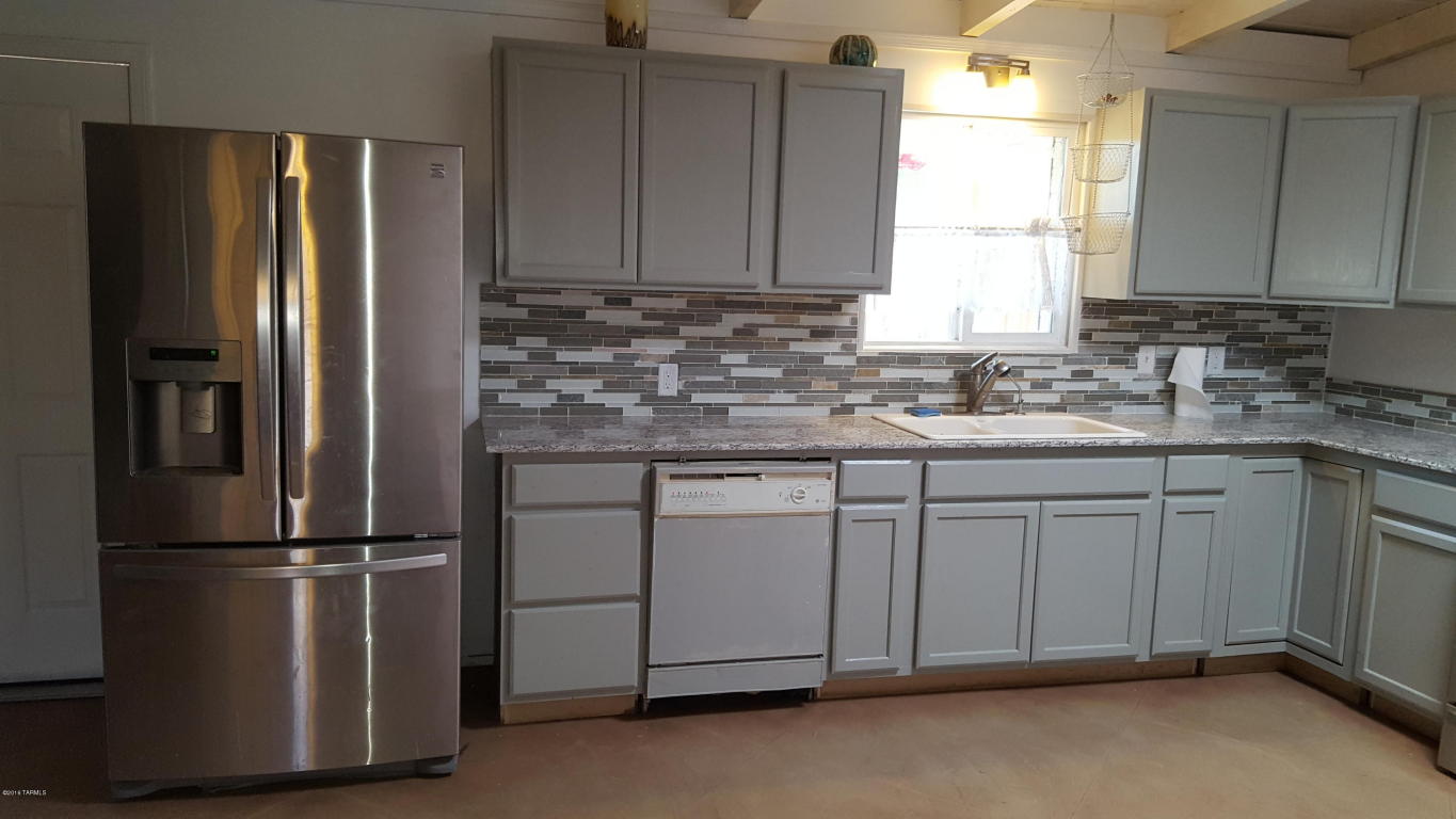 4352 N Iroquois, Tucson, AZ 85705