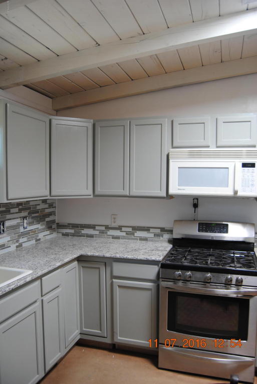 4352 N Iroquois, Tucson, AZ 85705