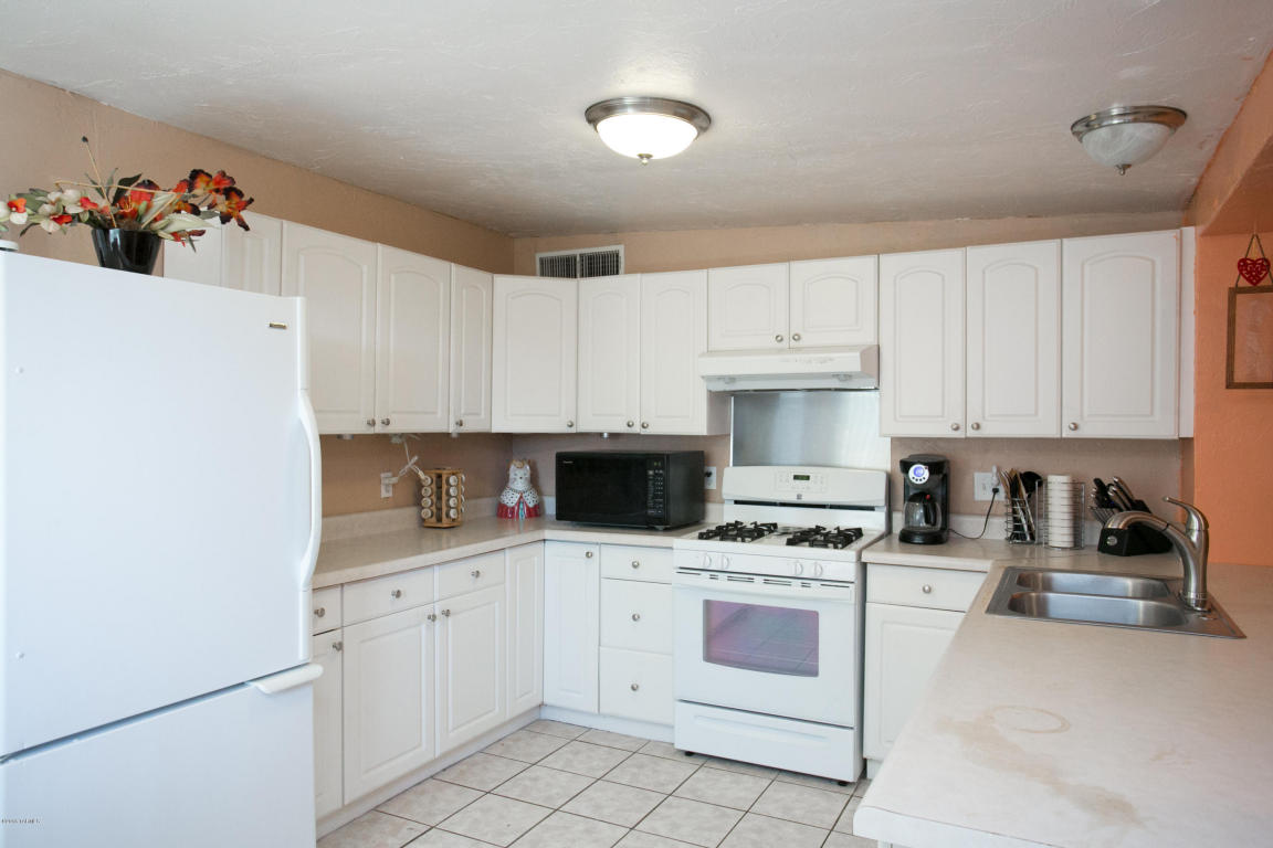 1002 W Farr, Tucson, AZ 85705