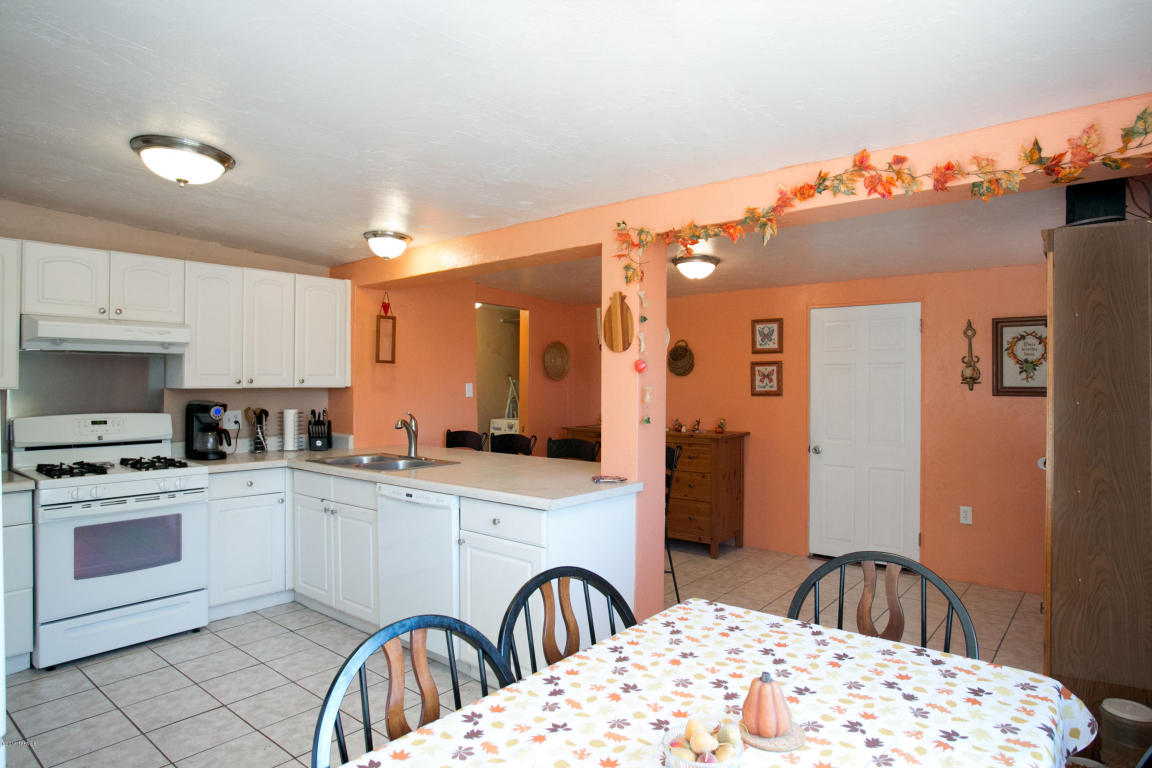 1002 W Farr, Tucson, AZ 85705