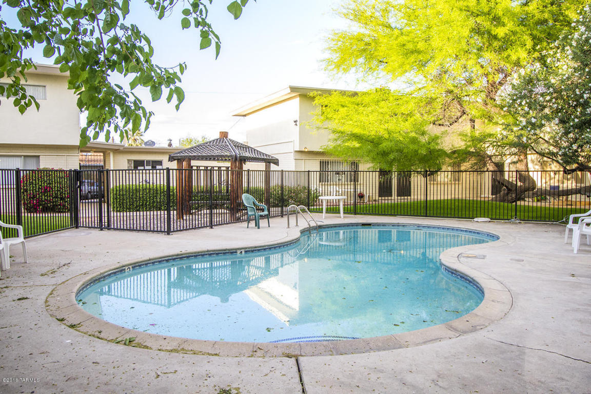 101 E University, Tucson, AZ 85705
