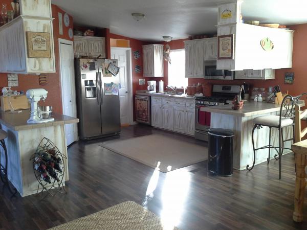 1595 W. Knox Street
