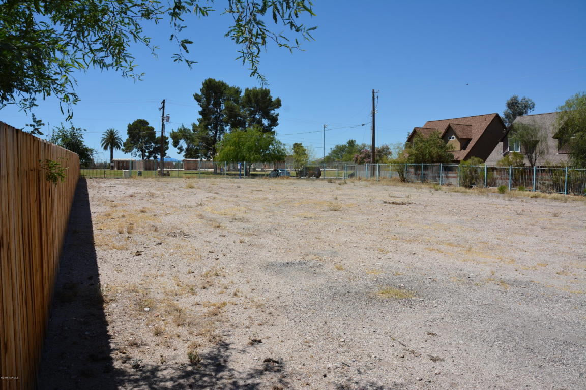 338 Grant E, Tucson, AZ 85705