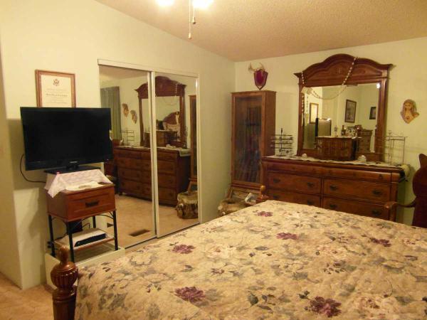 Parkway Vista620 W Llimberlost DrTucson, AZ 85705