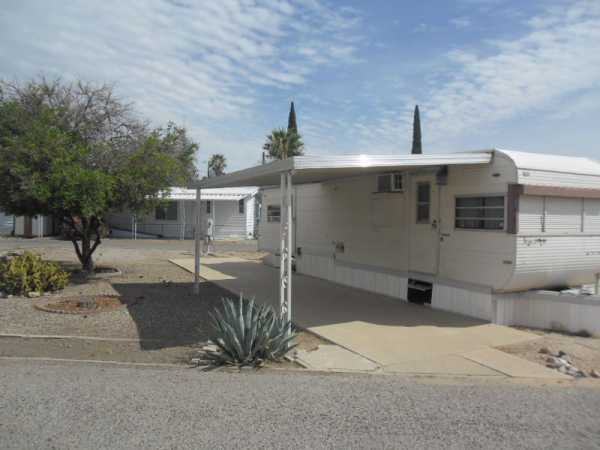 El Frontier 4233 N FLOWING WELLS #25Tucson, AZ 85705