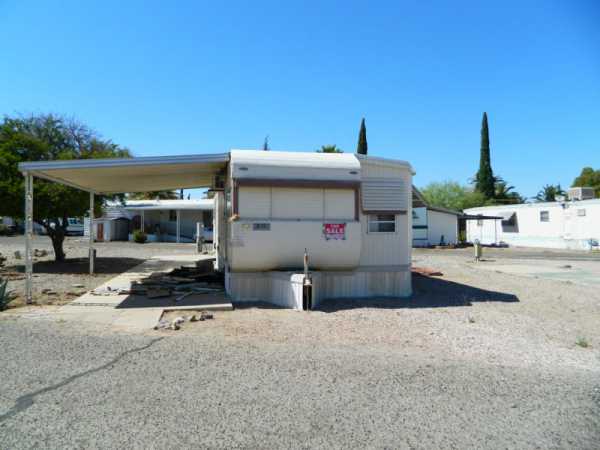 El Frontier 4233 N FLOWING WELLS #25Tucson, AZ 85705