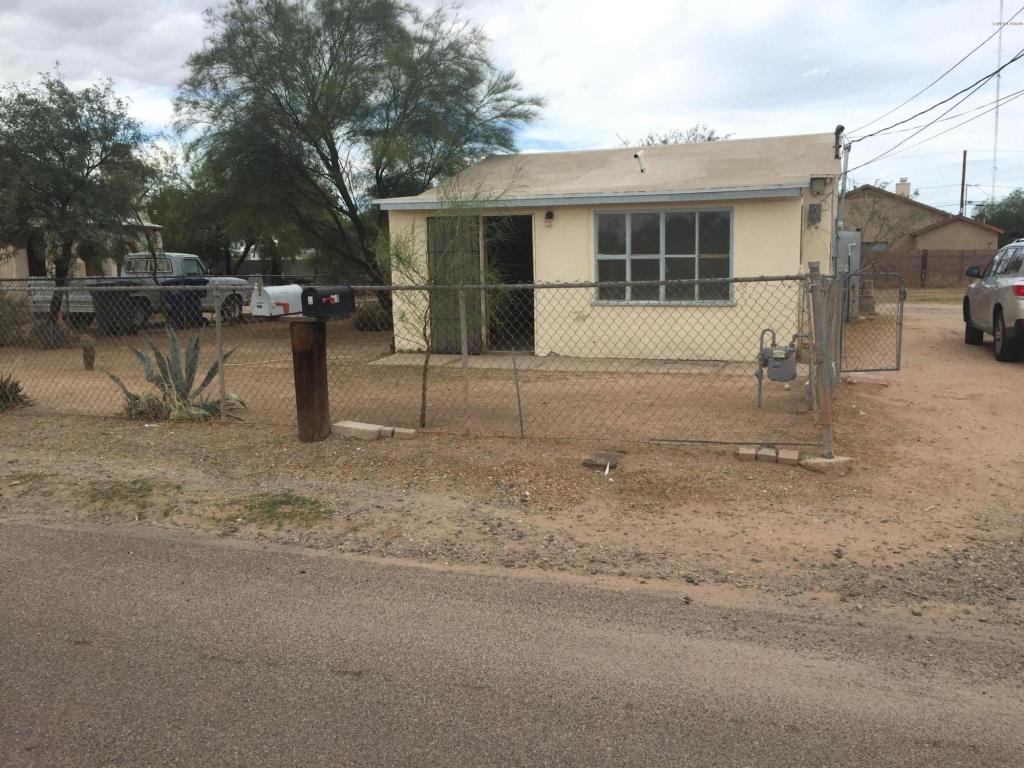 608 W Simmons, Tucson, AZ 85705