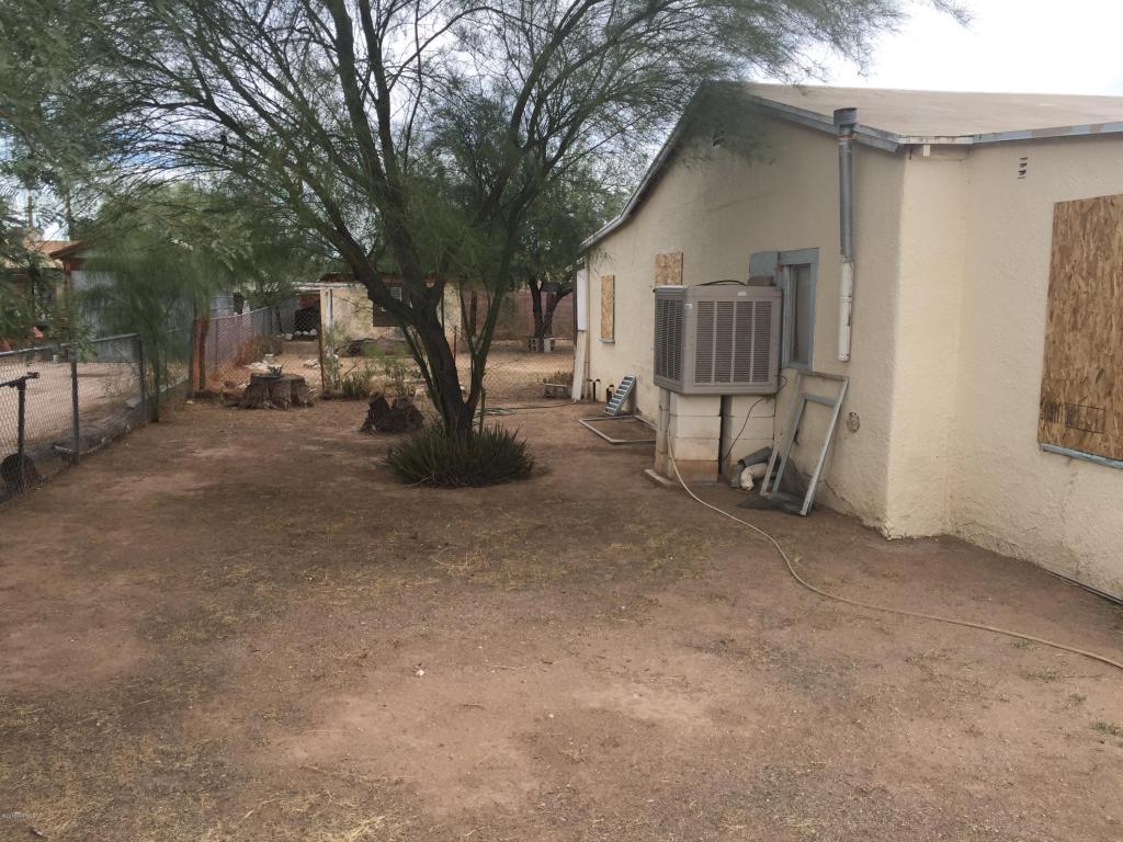 608 W Simmons, Tucson, AZ 85705