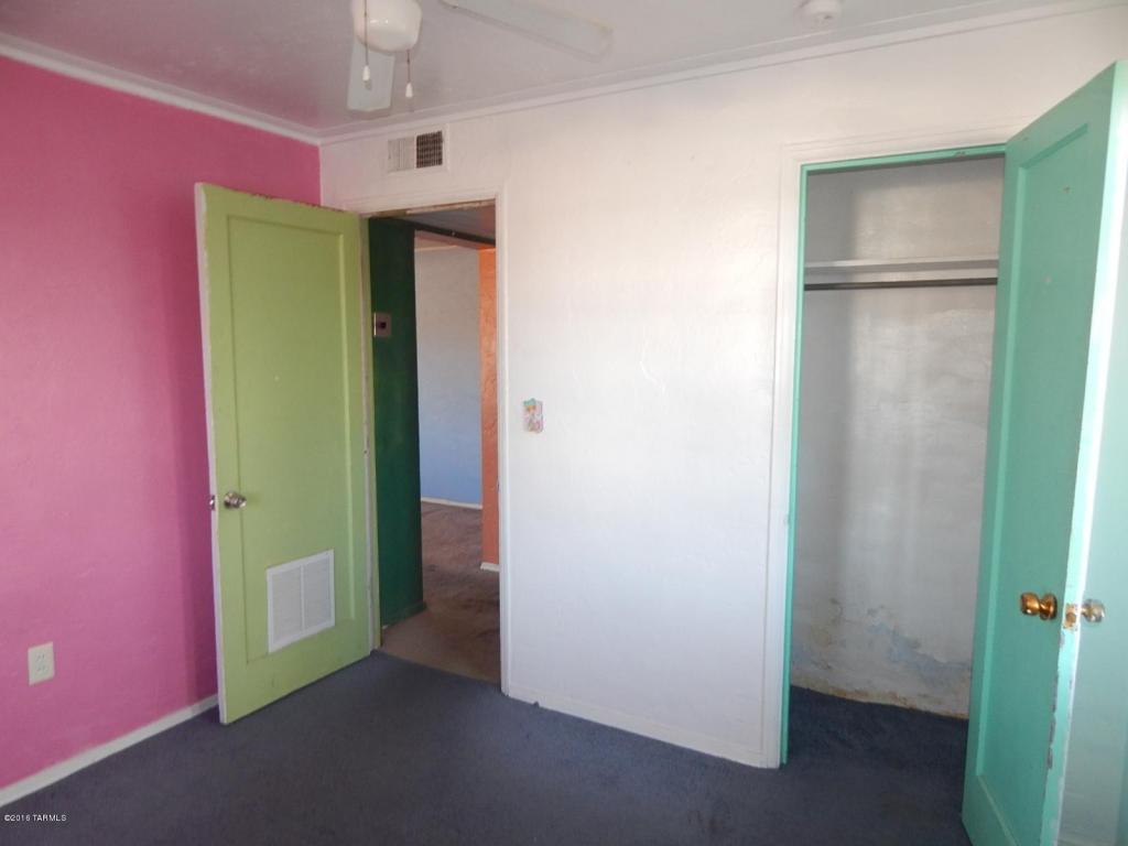 368 E Alturas, Tucson, AZ 85705
