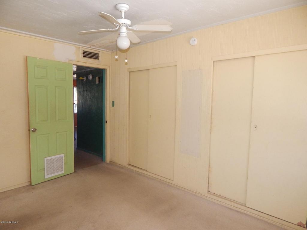 368 E Alturas, Tucson, AZ 85705