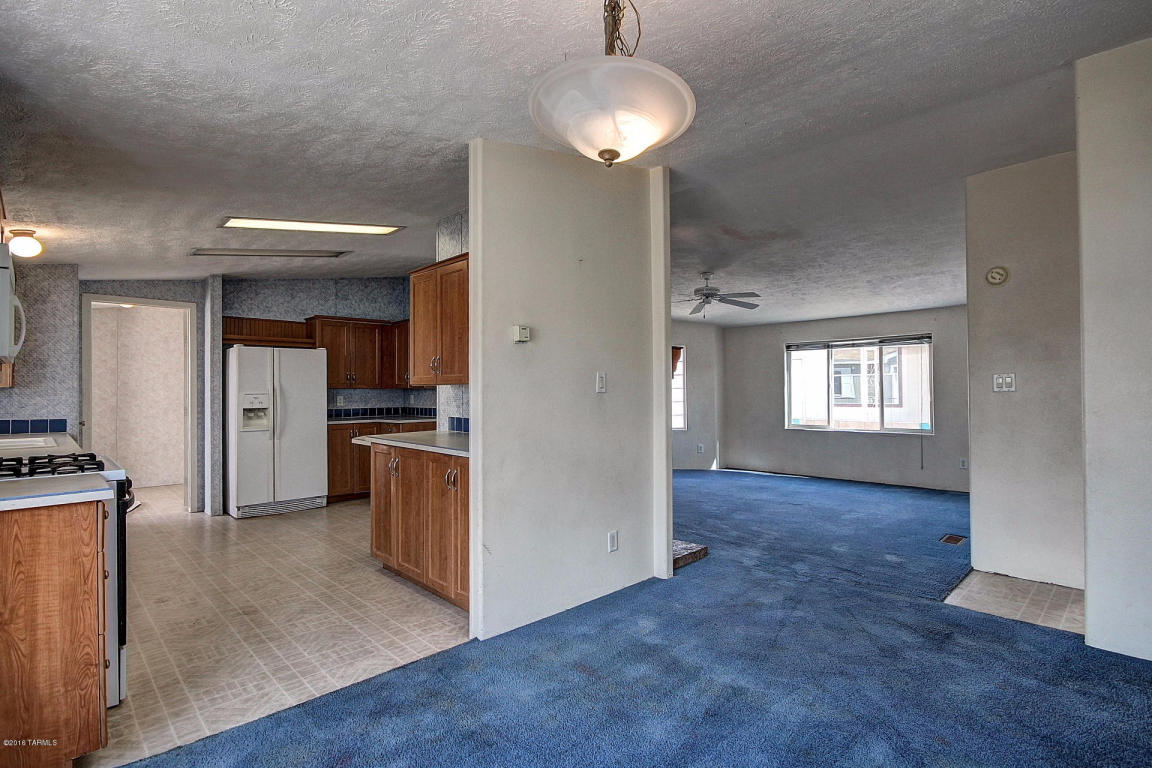 2972 E Acacia Club, Tucson, AZ 85706