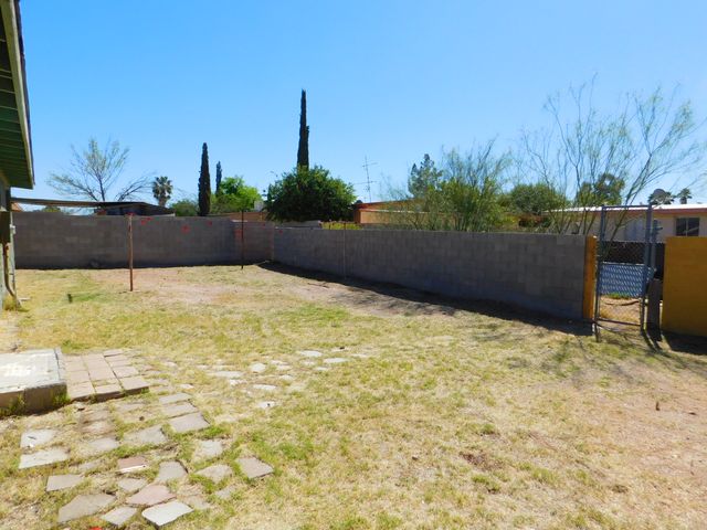 1602 E Alaska StTucson, AZ, 85706Pima County