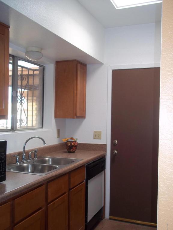 5070 S Mira Loma, Tucson, AZ 85706