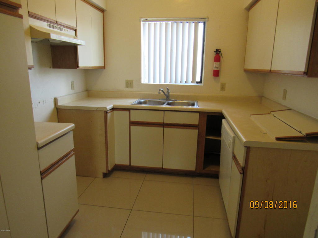 1614 E Calle Grandiosa, Tucson, AZ 85706
