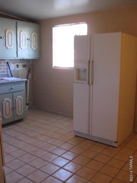 5361 S 6th Av, Tucson, AZ 85706