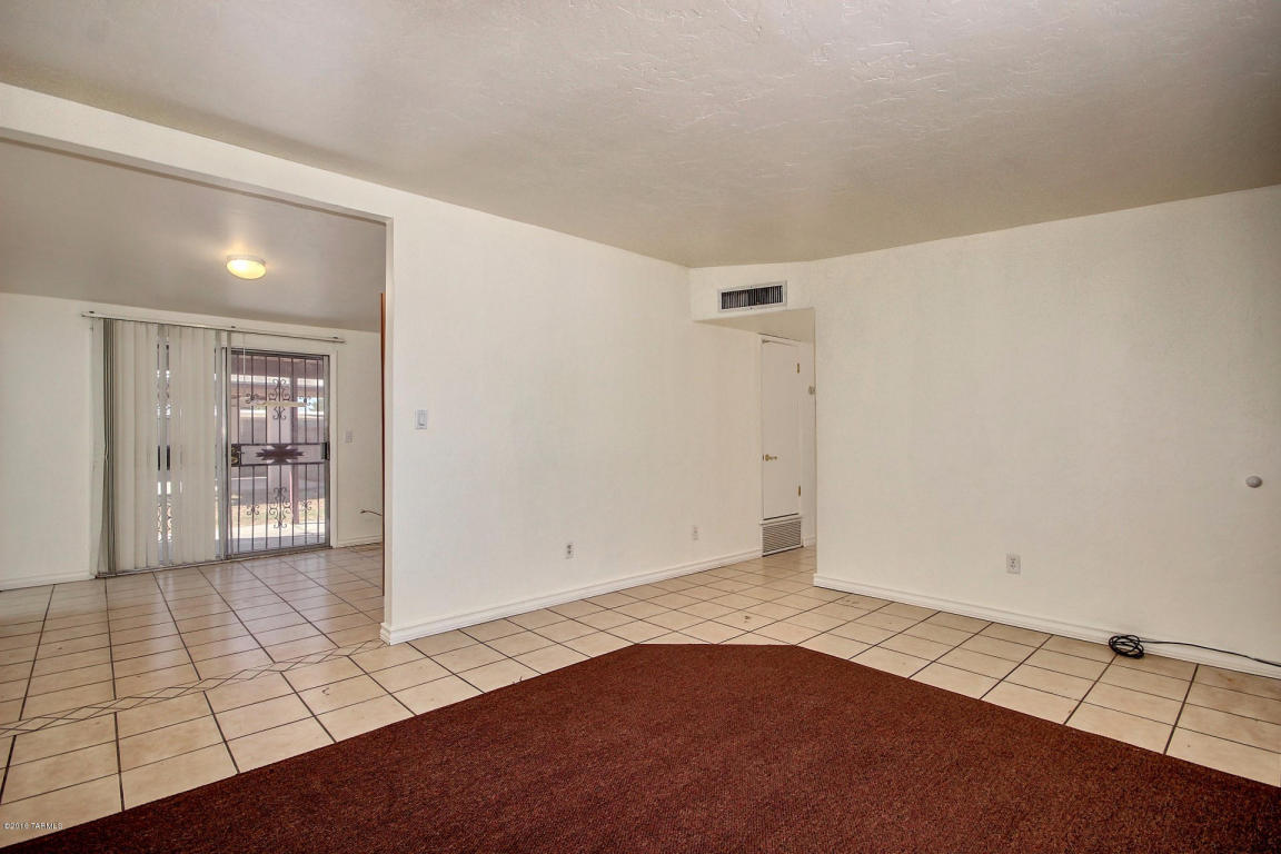 4258 E Dover Sv E, Tucson, AZ 85706