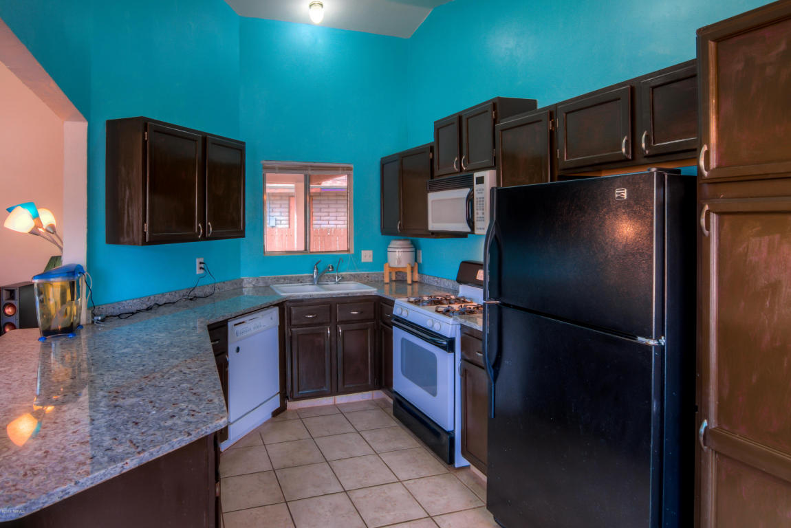 819 E Dakota, Tucson, AZ 85706