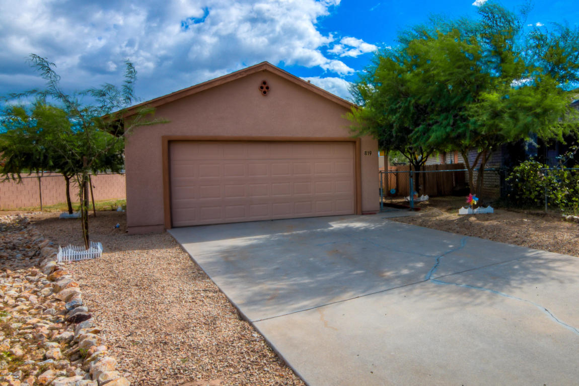 819 E Dakota, Tucson, AZ 85706