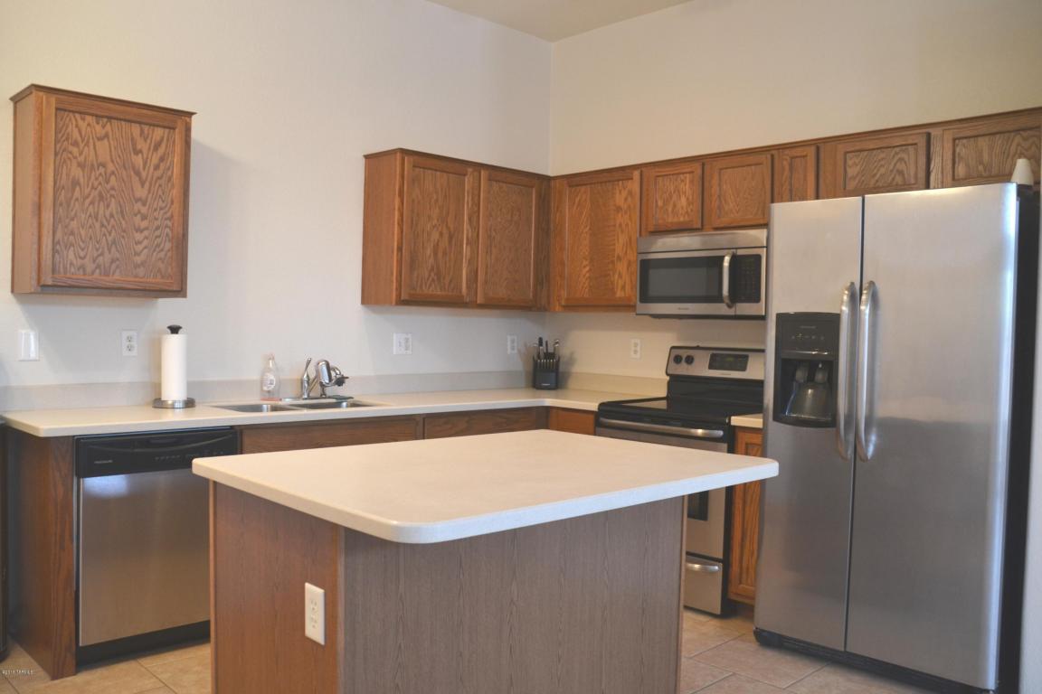 2172 E Calle Arroyo Lindo, Tucson, AZ 85706
