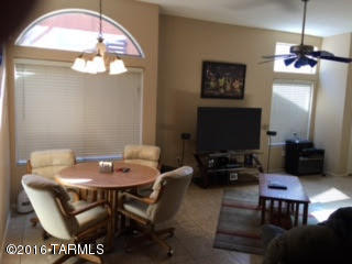 2061 E Calle Gran Desierto, Tucson, AZ 85706