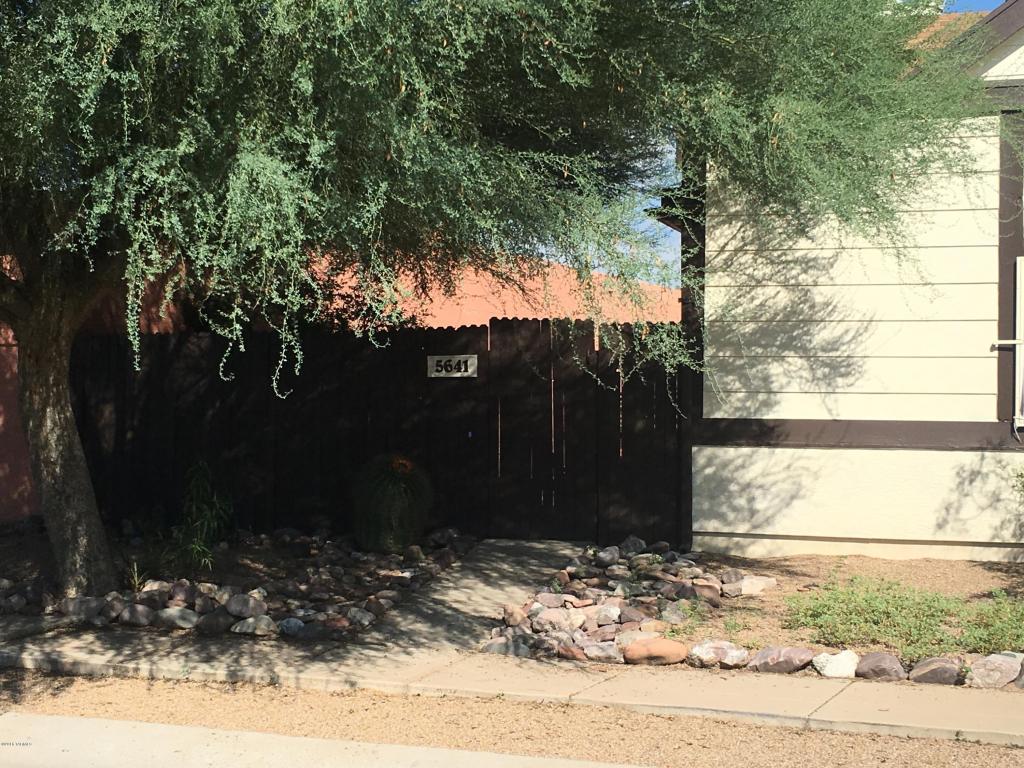 5641 S Cedar Grove, Tucson, AZ 85706