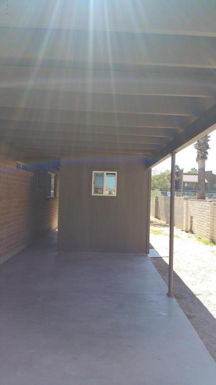 940 E Holladay, Tucson, AZ 85706