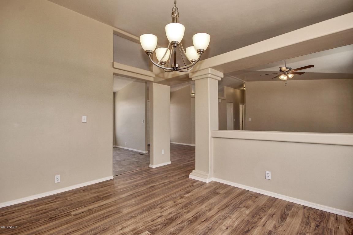 2982 E Acacia Club, Tucson, AZ 85706