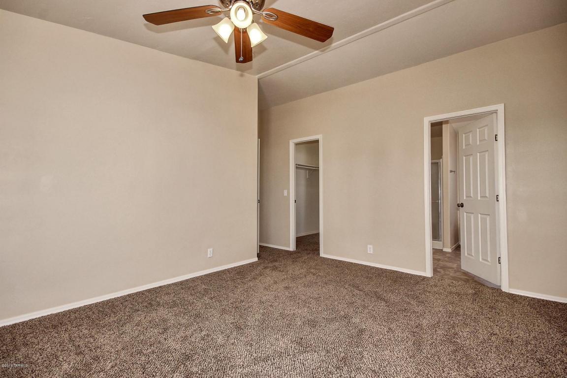 2982 E Acacia Club, Tucson, AZ 85706