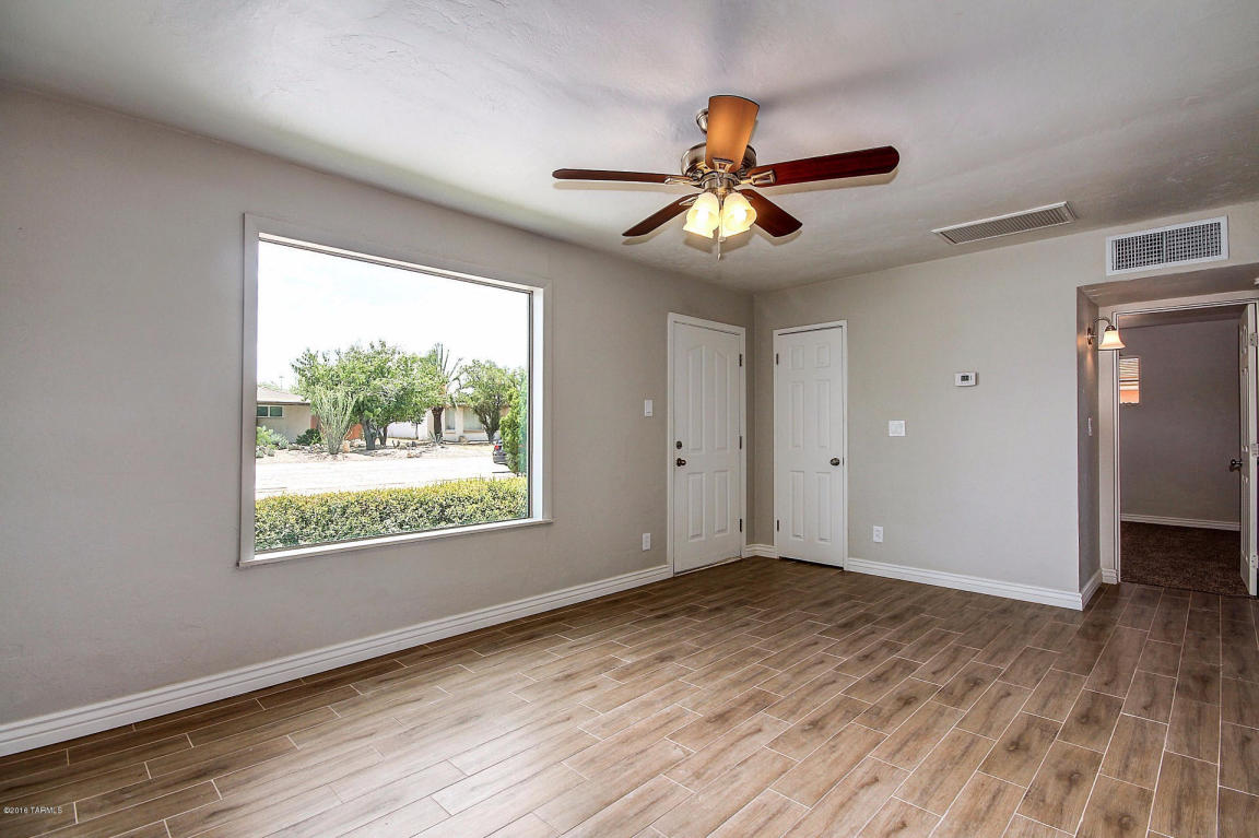 958 W Calle Evelina, Tucson, AZ 85706