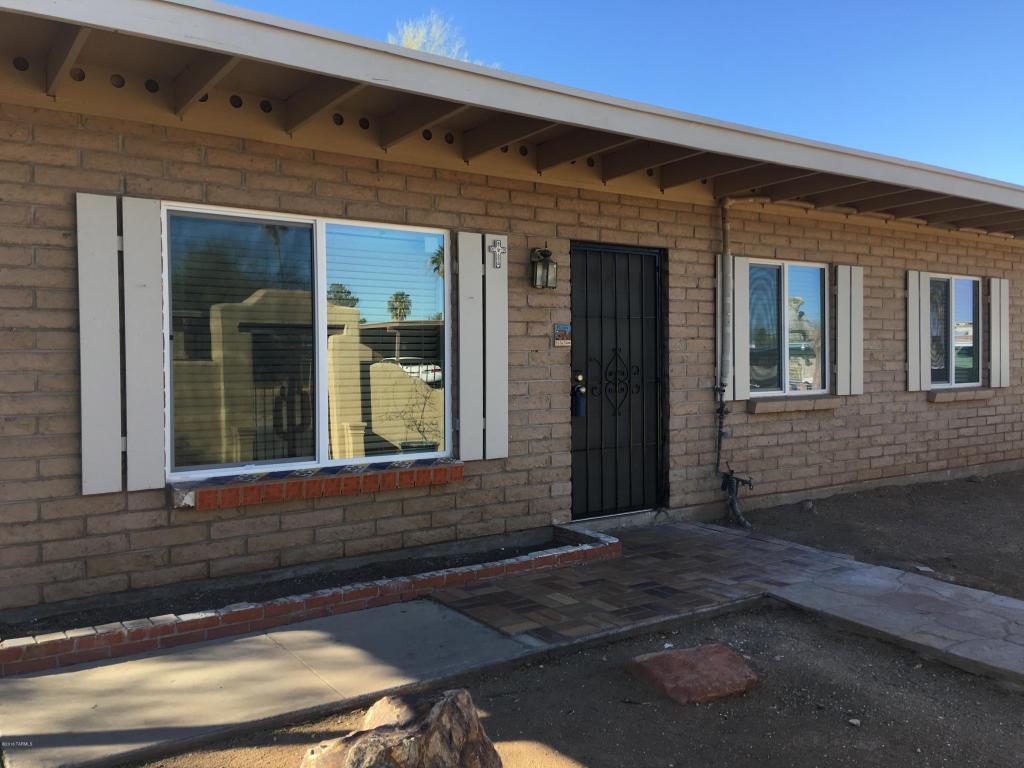 2222 E Honeysuckle, Tucson, AZ 85706