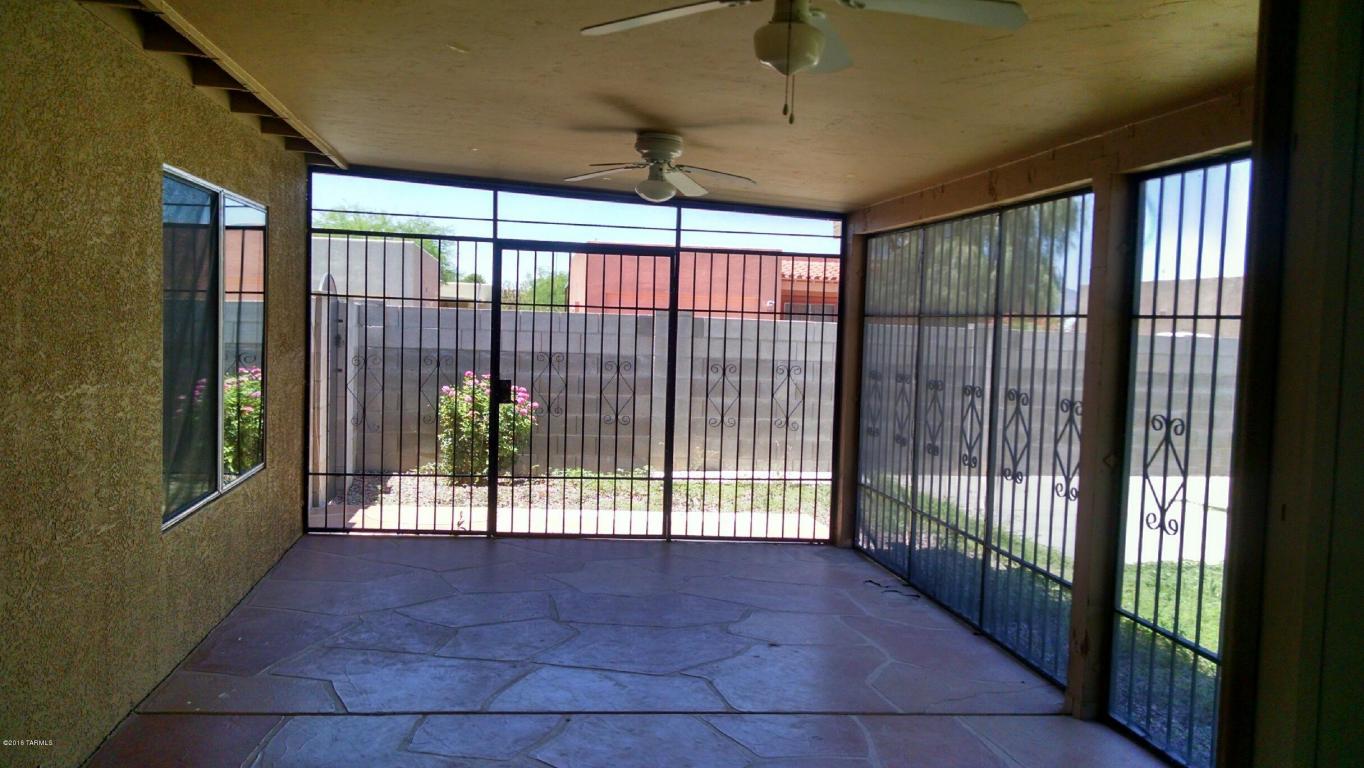 404 W Mossman, Tucson, AZ 85706
