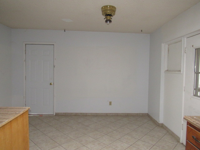 5839 S Vine AveTucson, AZ, 85706Pima County