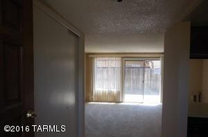 702 S. Pantano Road C, Tucson, AZ 85710