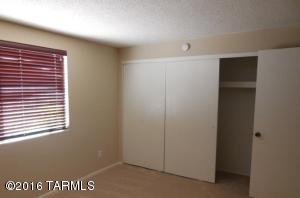 702 S. Pantano Road C, Tucson, AZ 85710