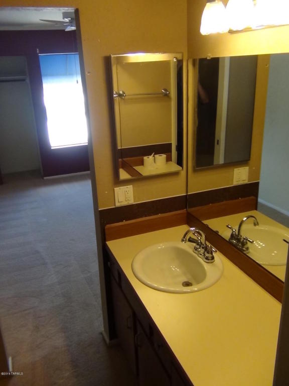 7940 E Colette, Tucson, AZ 85710