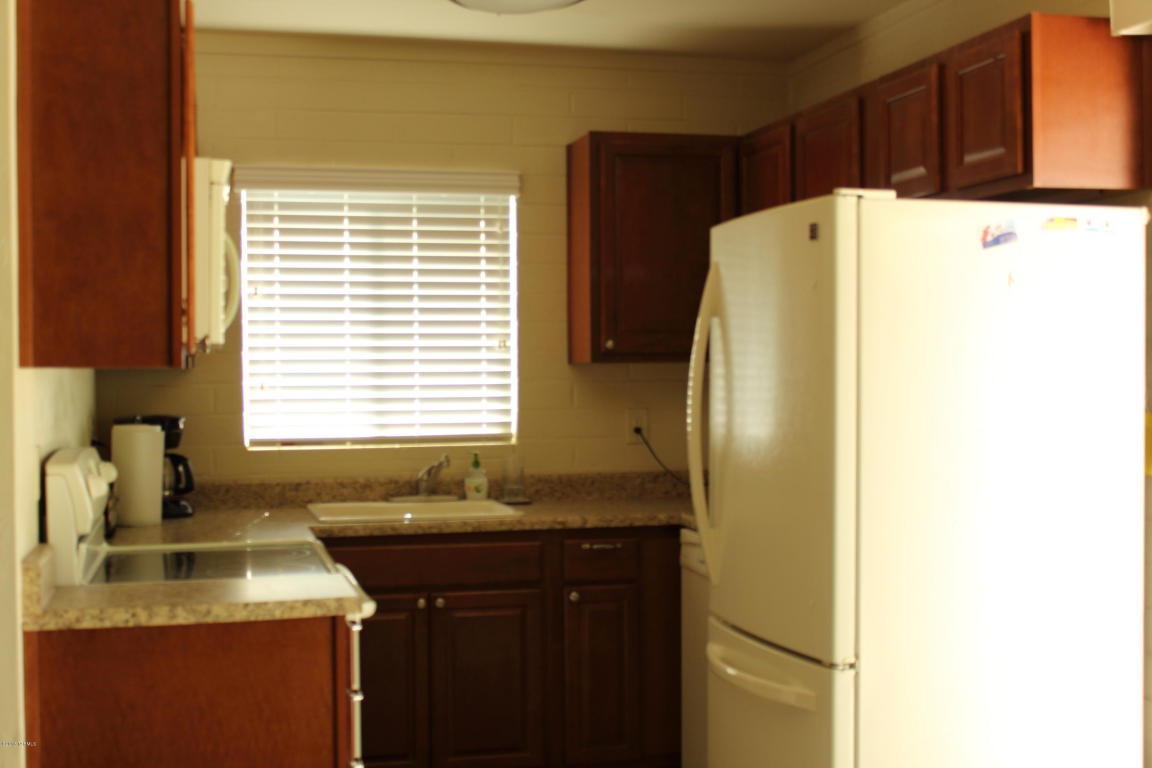 1002 S Kolb Road, Tucson, AZ 85710